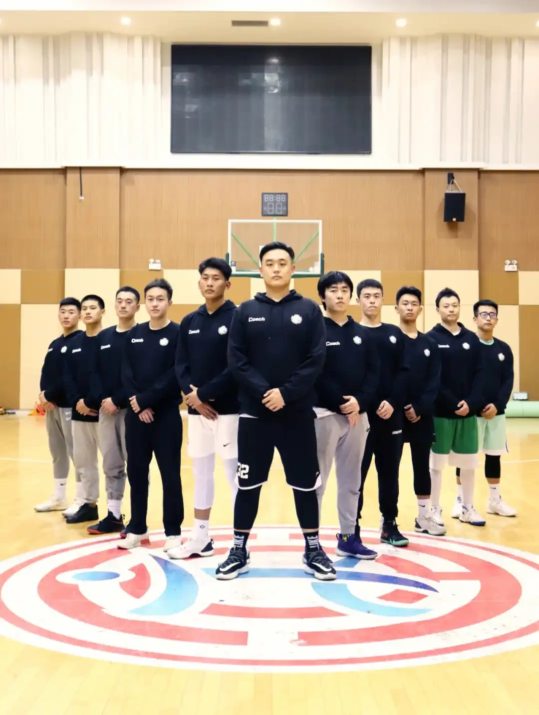 如何通过篮球表演赛制定有效的训练计划_1